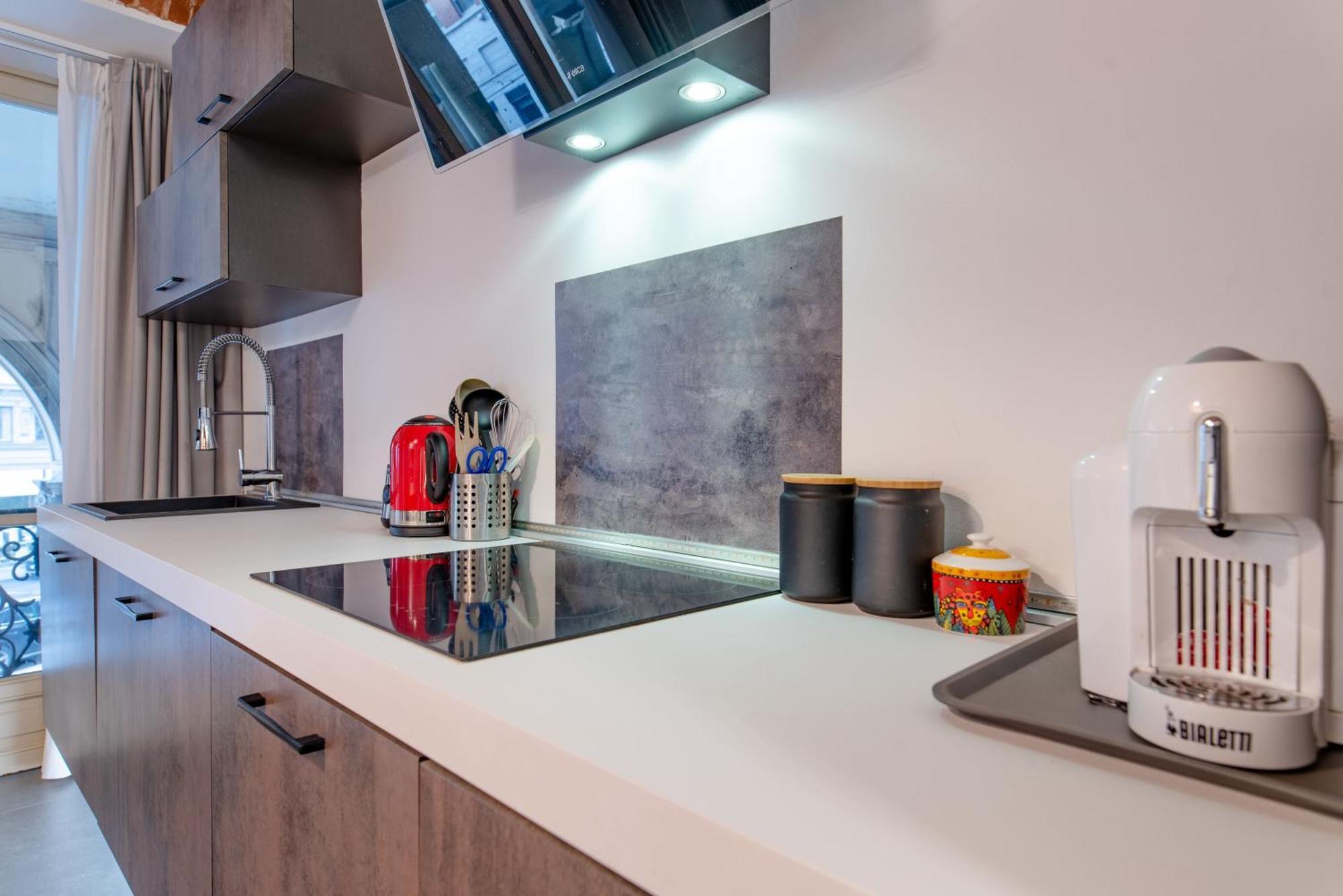 Suite & Queen Apartments ตูริน ภายนอก รูปภาพ