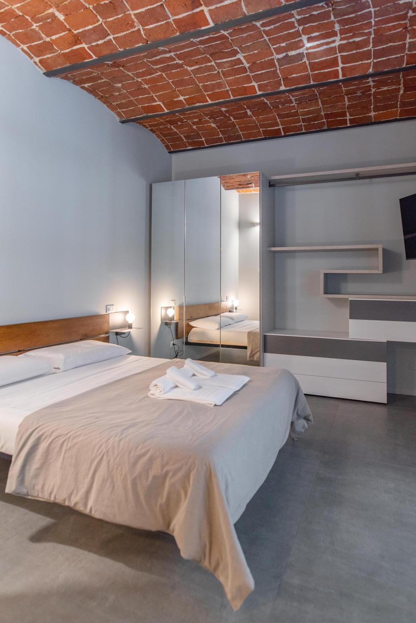 Suite & Queen Apartments ตูริน ภายนอก รูปภาพ
